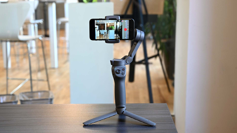 Illustration for article titled The DJI Osmo Mobile 3 Might Be the Perfect Smartphone Gimbal